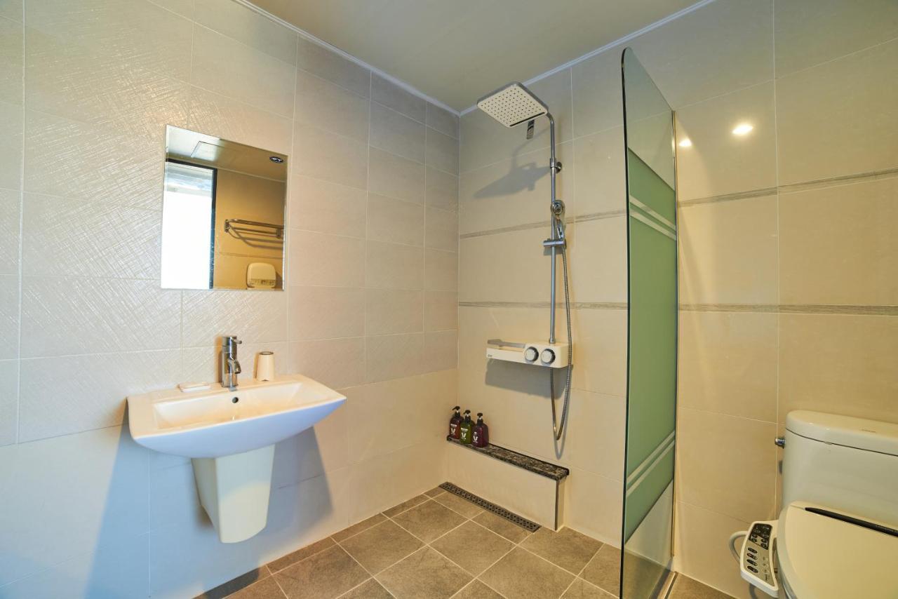Busan Premium V Hotel Zewnętrze zdjęcie