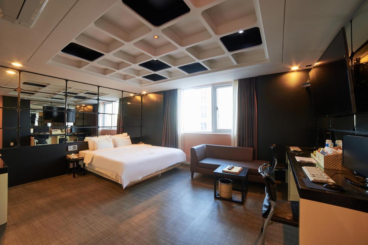 Busan Premium V Hotel Zewnętrze zdjęcie